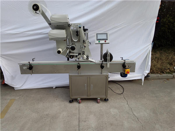 სტიკერის თვითმფრინავის ავტომატური სტიკერების ბრტყელი ბინა