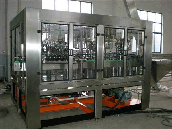 შუშის ბოთლის წყლის შევსების ავტომატური მანქანა